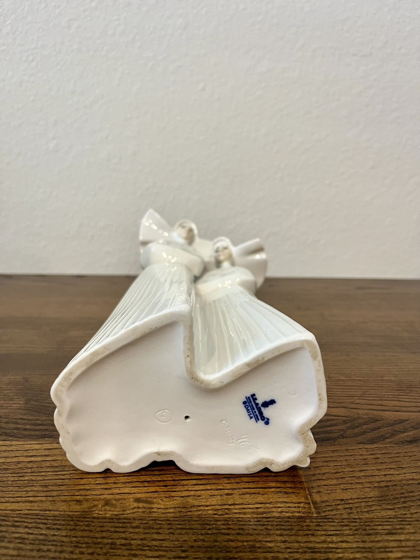 Lladro flying nuns figurine