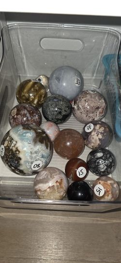 Assorted Crystal Spheres 