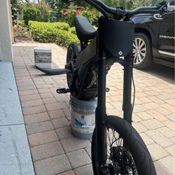 Talaria XXX Black Edition 