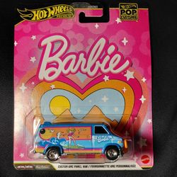 Hot Wheels Premium - Barbie Mattel - Custom GMC Panel Van