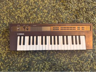 Yamaha DX7 Reface (Broken)