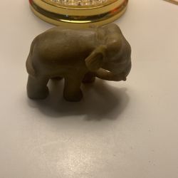 Jade Elephant Statue 