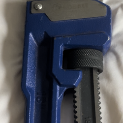 kobalt 464645 Pipe Wrench 18-in Cast Iron Heavy Duty