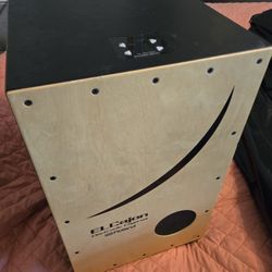 Roland electronic layered cajon
