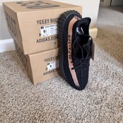 Yeezy Boost 350 V2 Core Black Copper
