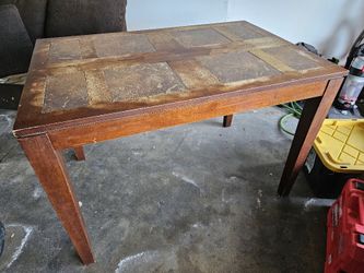 Extendable Tall Table