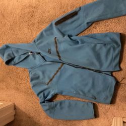 BLUE SMALL NIKE TECH