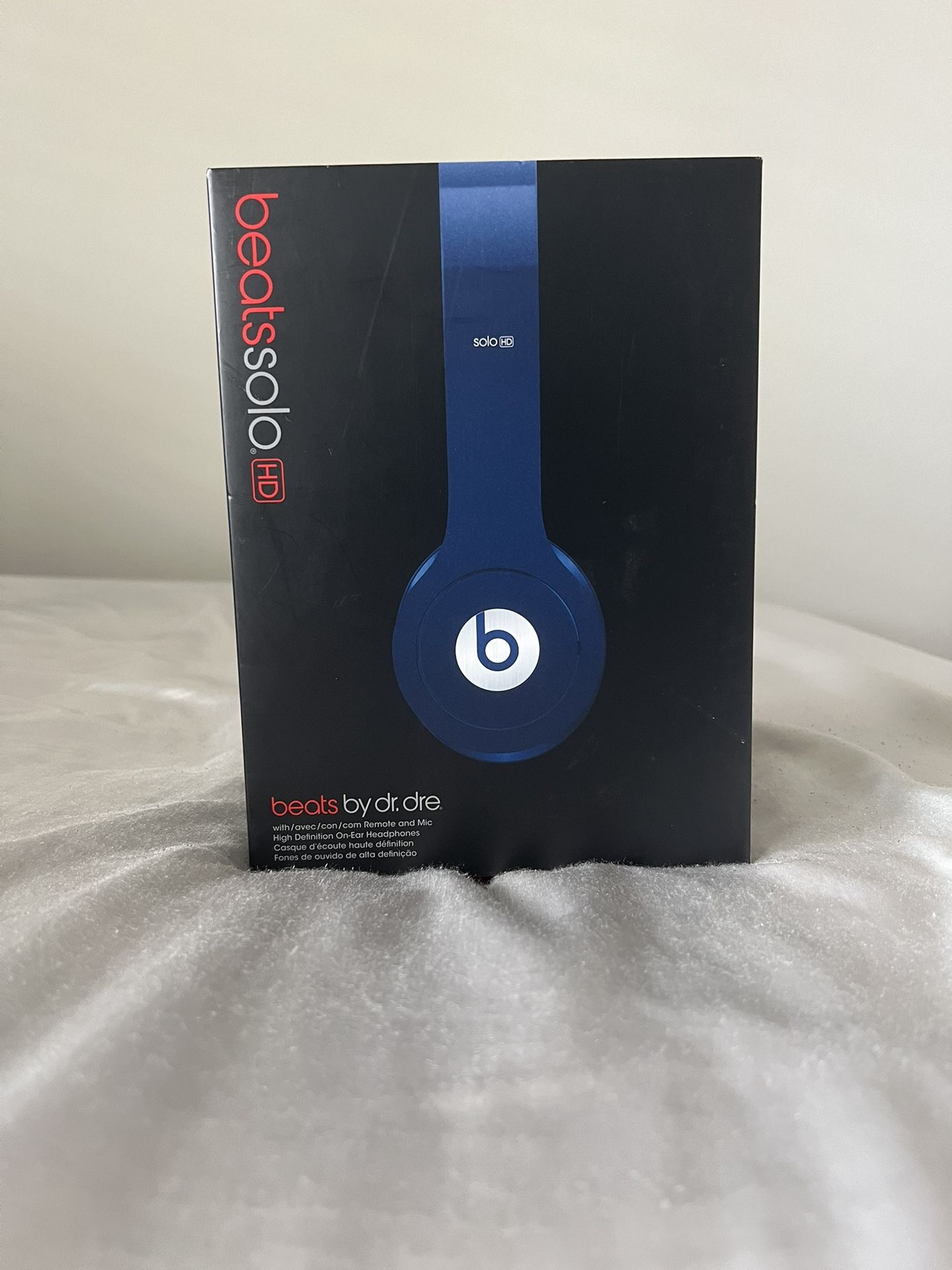 Beats By Dre in Blue 