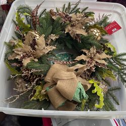Xmas Wreath/center Table Brand New