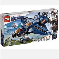 AVENGERS LEGO SET