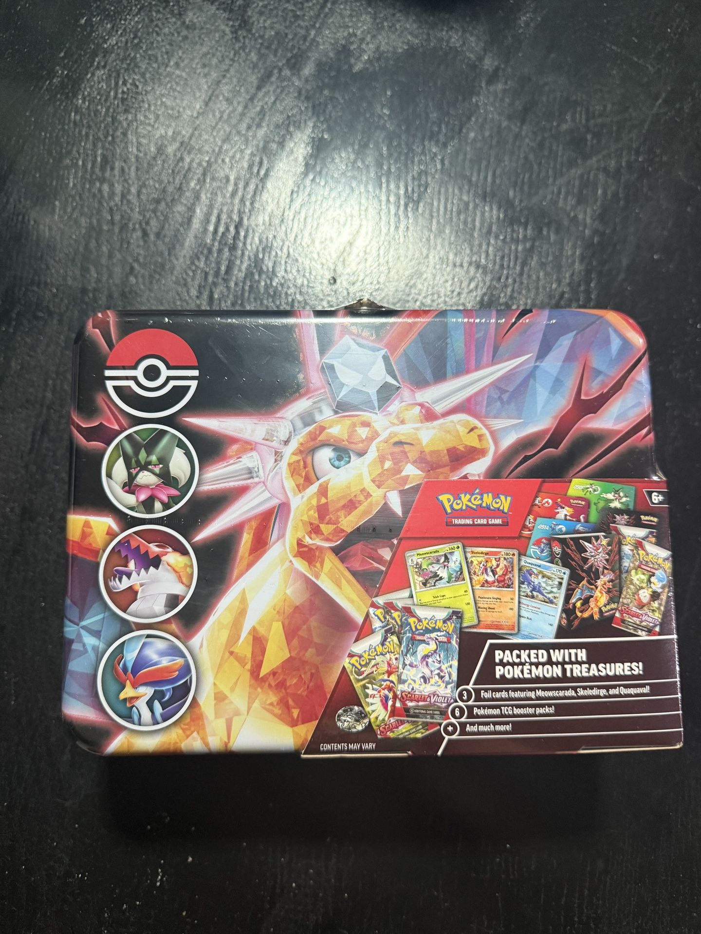 Pokemon TCG Charizard Collectors Chest Lunchbox Tin