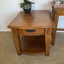 Solid Oak Wood End Table Side Table