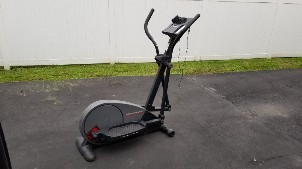 Elliptical - PRO-FORM RAZOR 400 ES