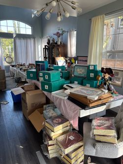Huge Vintage Disney Estate Sale + Rustic Decor, Beer Mirrors & Collectibles