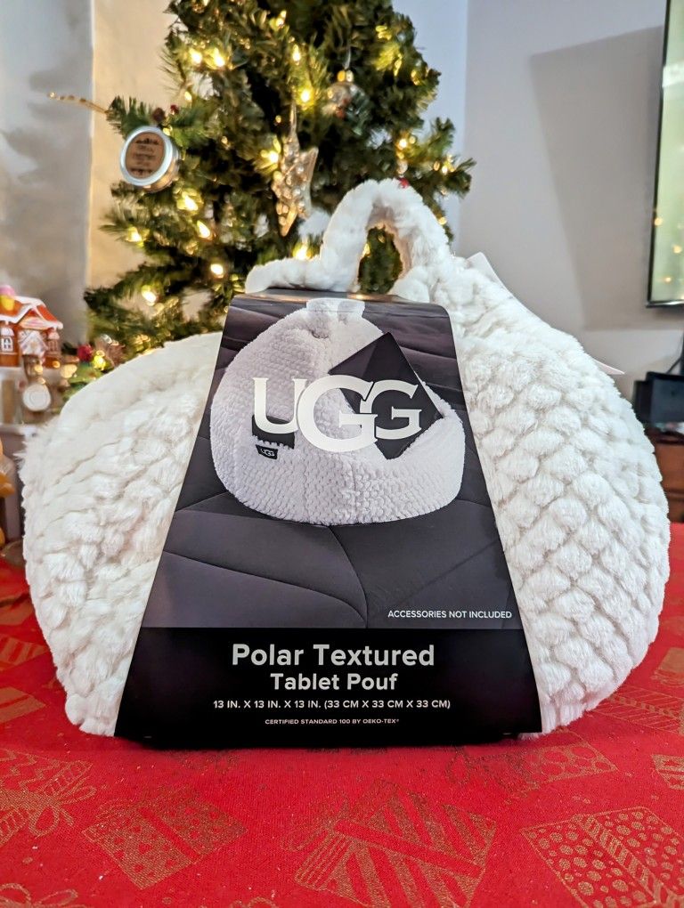 UGG POLAR TEXTURED TABLET POUF