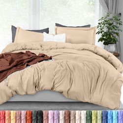 Queen bedding set