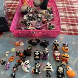 New Halloween nightmare before Christmas and more trinkets