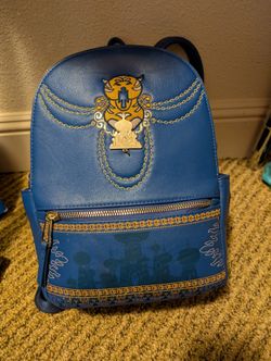 Aladdin Loungelfy Mini Backpack 