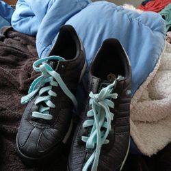 Girls Shoes
