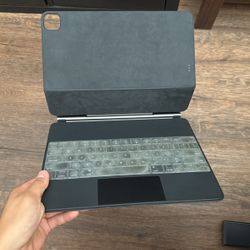 Apple Magic Keyboard 12.9inch