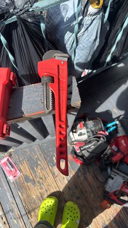14 in. Steel Pipe Wrench by Milwaukee