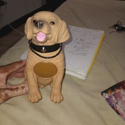 Che Dog Bluetooth Speaker 