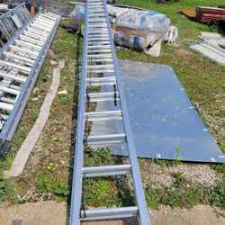 40ft Aluminum Extension Ladder 