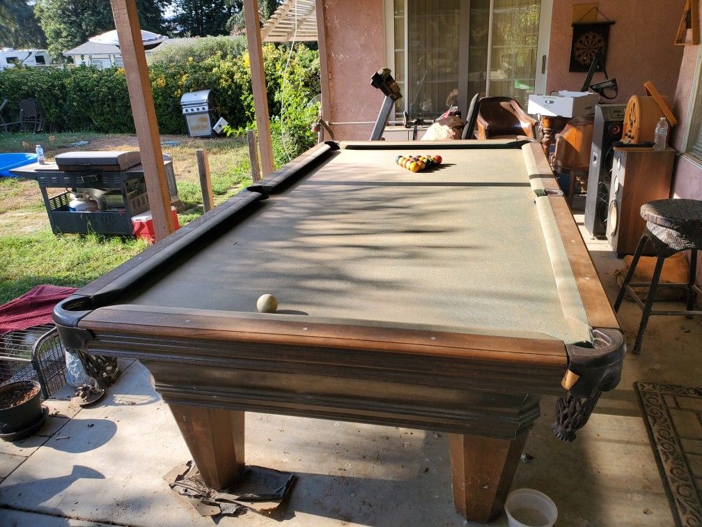 Vintage 9' Pool Table
