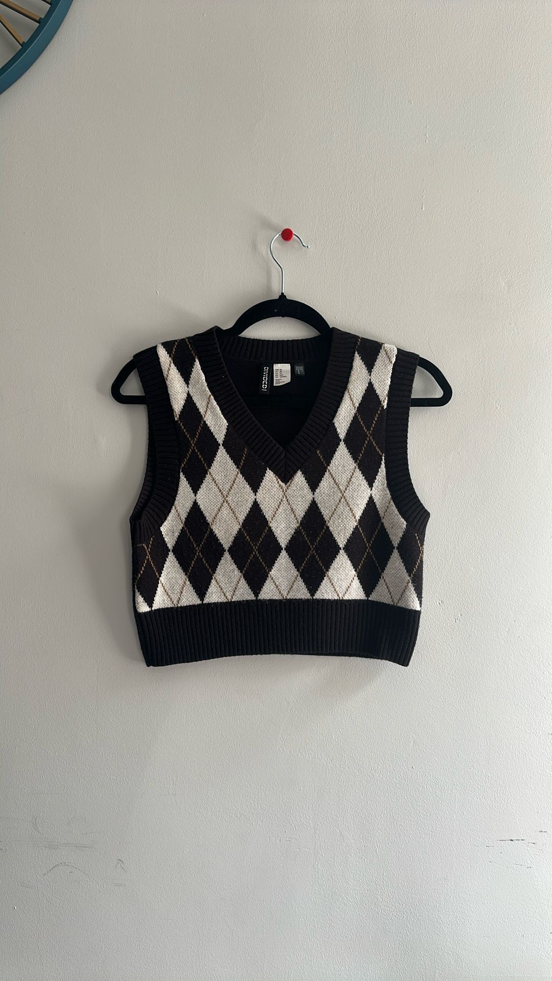 Argyle Cropped Sweater Vest