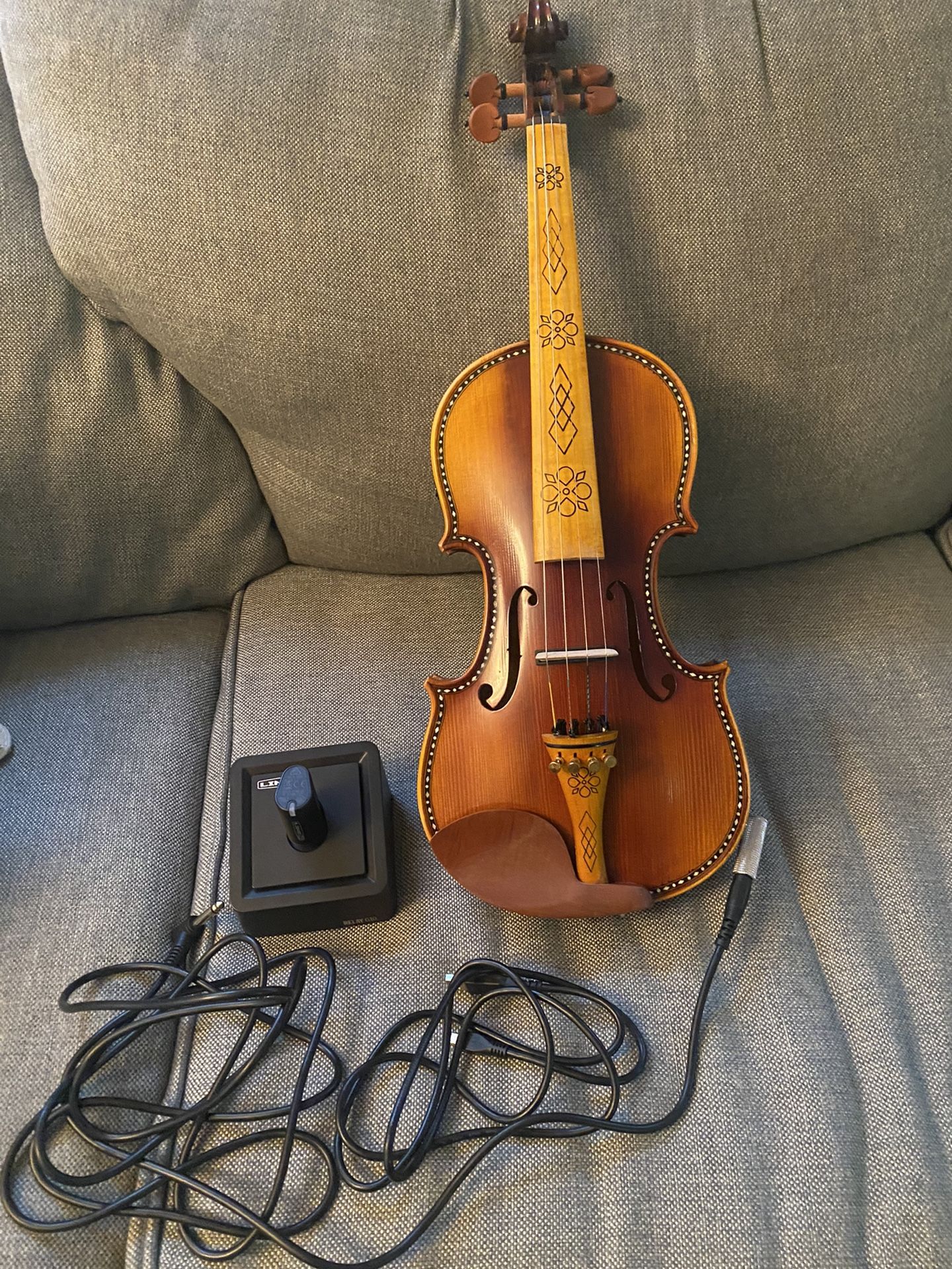 Violin - Acoustic/Electric