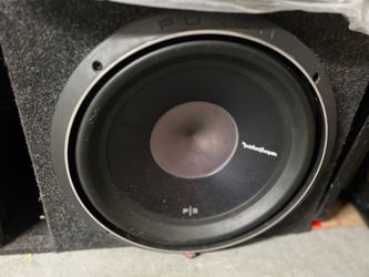 2 Rockford Fosgate P3D4-12’s with box as is. Box is broken if you want to install would have to purchase new box.