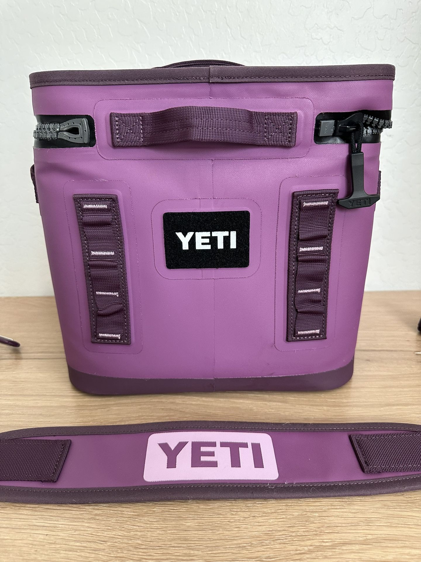 Yeti Hopper 12