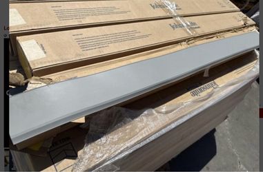 🔥 JOHNSONITE / TARKETT RUBBER WALL BASE – GRAY 🔥  We have 17 boxes available of high-quality commercial rubber wall base in Gray. $90 each box   Ret