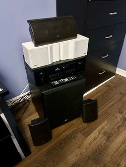 Home stereo system with everything as pictured