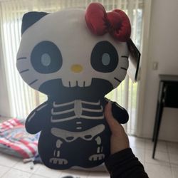 Limited Edition hello Kitty Plushies 