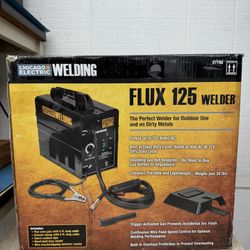 New!!! Chicago Electric Welding Flux Core 125 Amp Welder 57798 