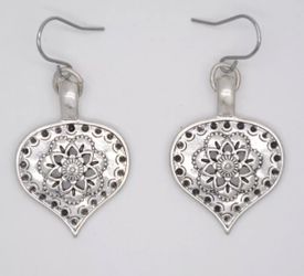 LUCKY BRAND SILVER FILAGREE TEARDROP DANGLE EARRINGS