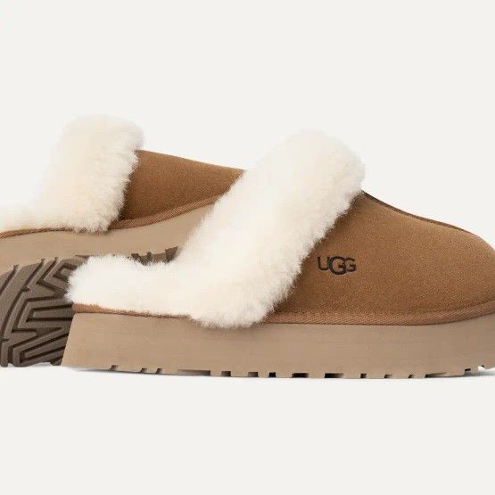UGG