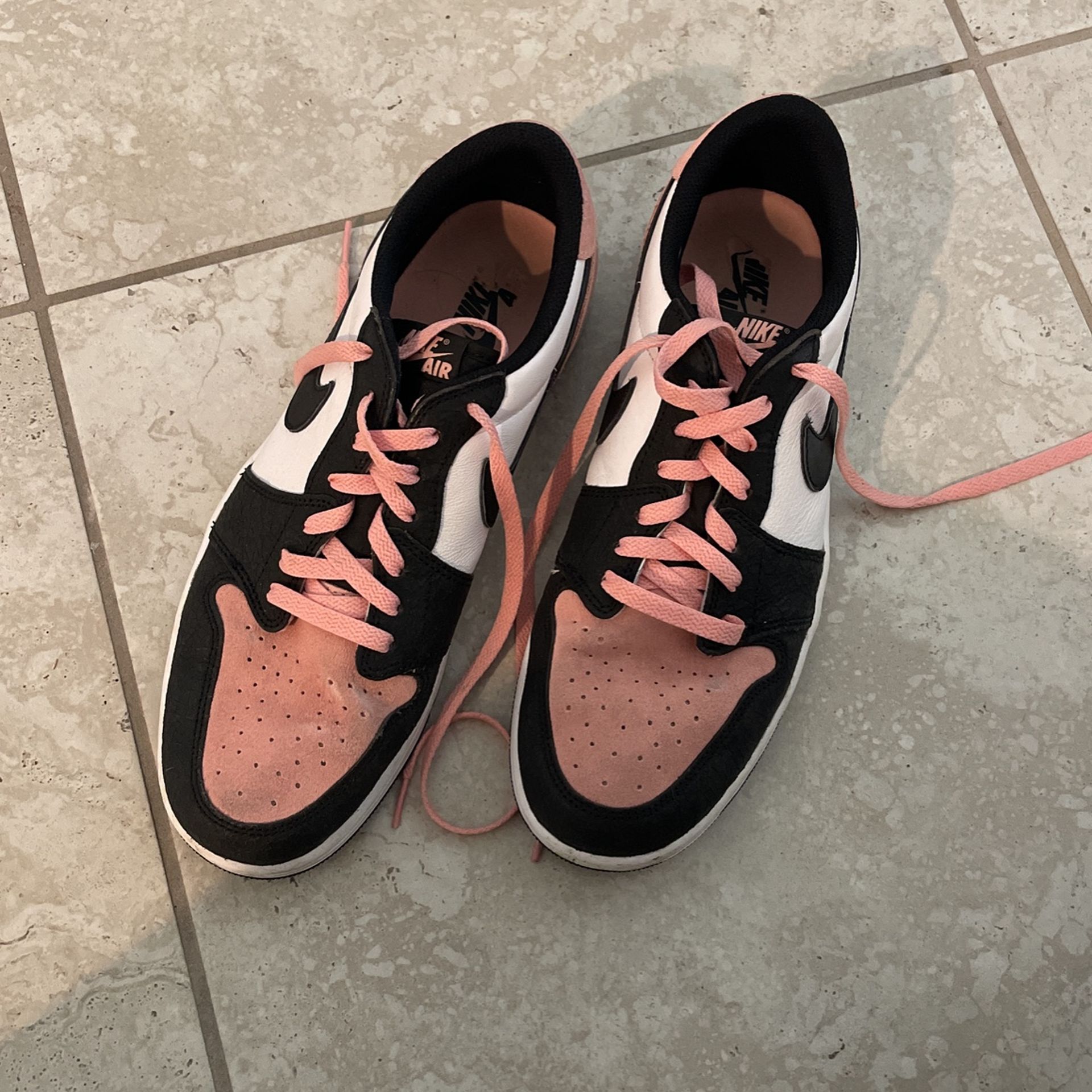 Nike Air Jordan 1 Low OG Bleached Coral Pink Black White