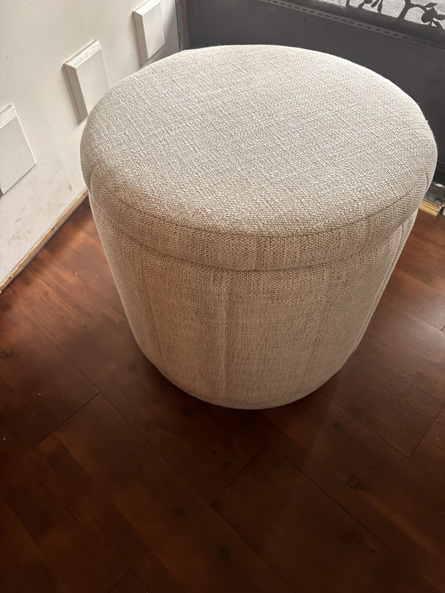 Large Round Ottoman With Storage