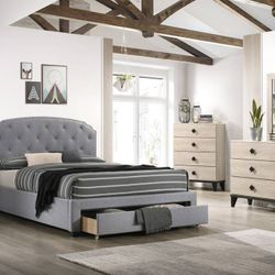 Full Size Frame And Mattress