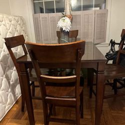 High Top Table With 4 Chairs 