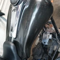 Harley Carbon fiber tank2