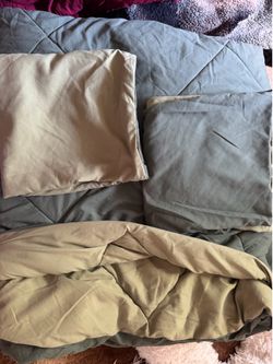Double green bedding set