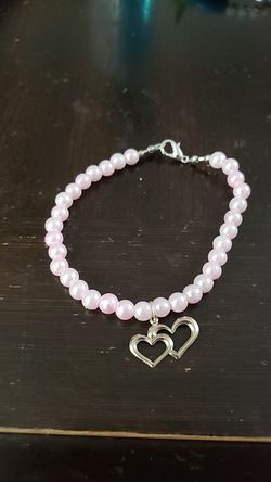 Pink pearl heart bracelet