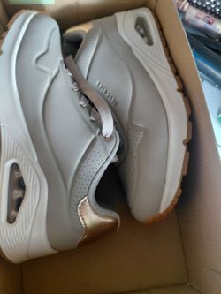 Skechers Uno White Rose Gold Sneakers
