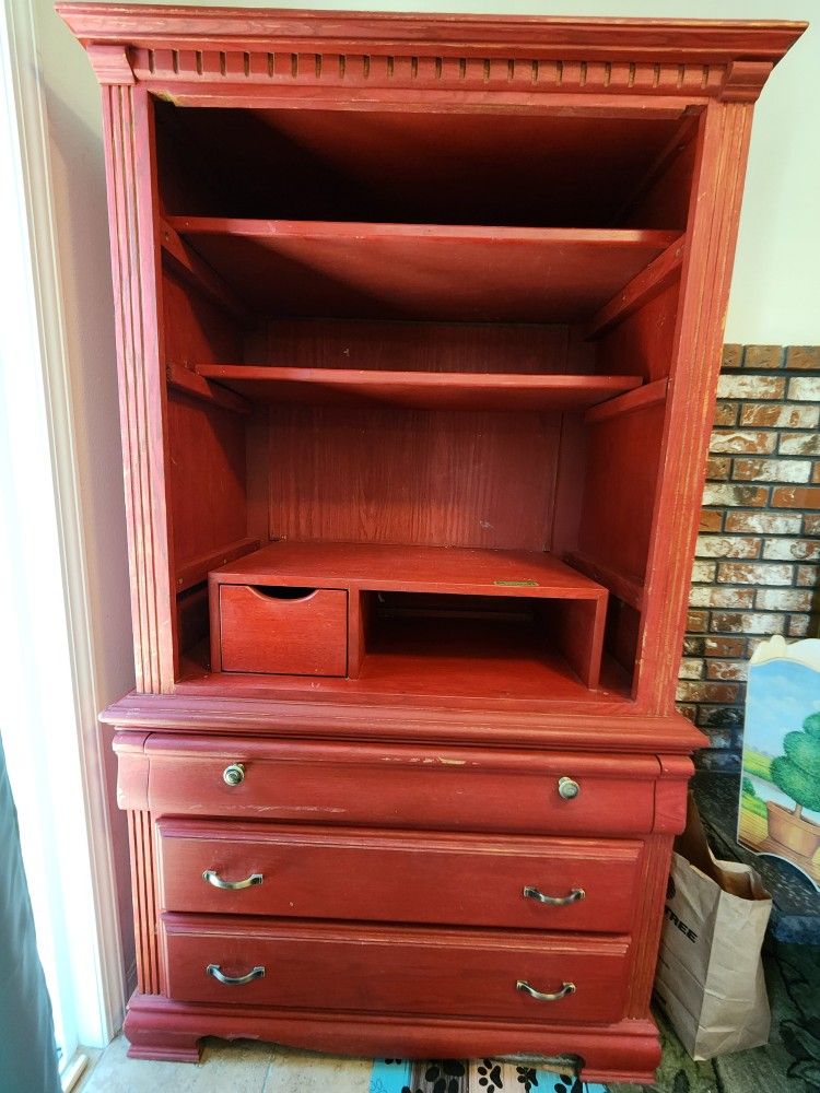 Darling Red Kitchen Hutch
3 drawers, one small drawer
Wimsical Farmstyle