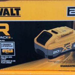 Dewalt 8.0 XR Battery
