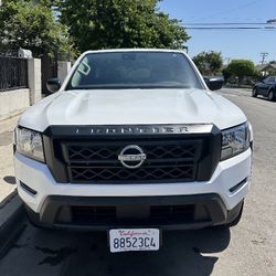 2024 Nissan Frontier