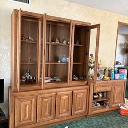 China Cabinet Hutch